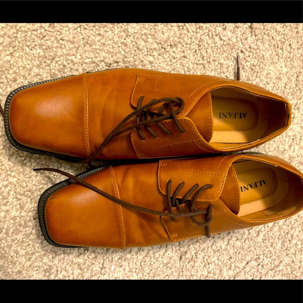 Alfani men’s loafers